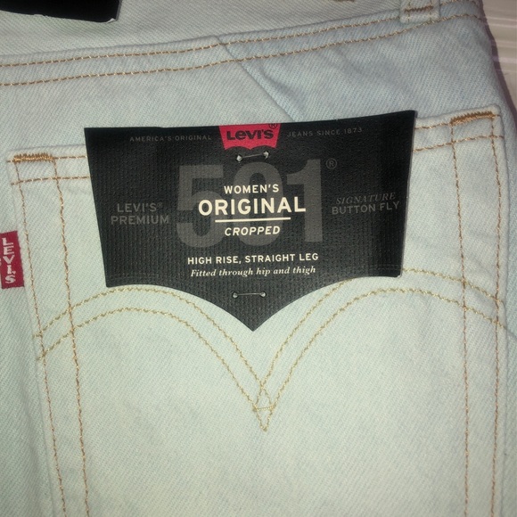 NWT Unique Levi Jeans - Picture 5 of 5